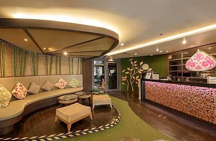 Hotel Aspira Petchkasem